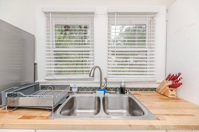 508 W Chisholm Street, Sanford, NC 27330