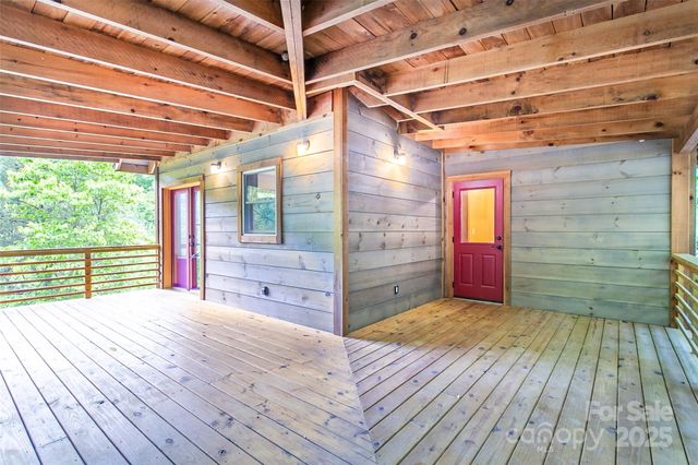 1146 Thomas Branch Road, Marshall, NC 28753