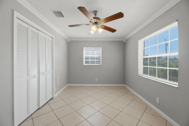 1520 SW 68th Way, North Lauderdale, FL 33068