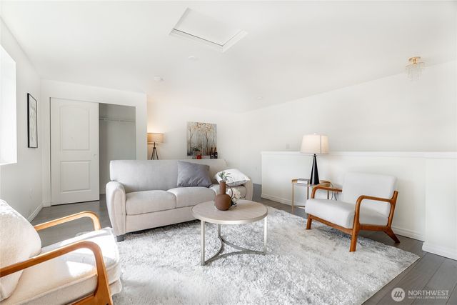 20409 25th Place W, Lynnwood, WA 98036