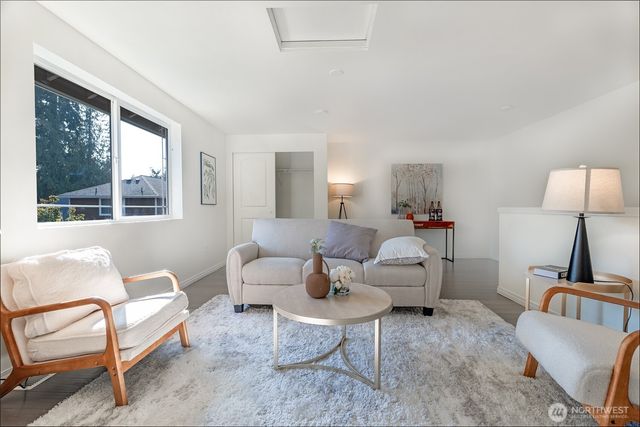 20409 25th Place W, Lynnwood, WA 98036