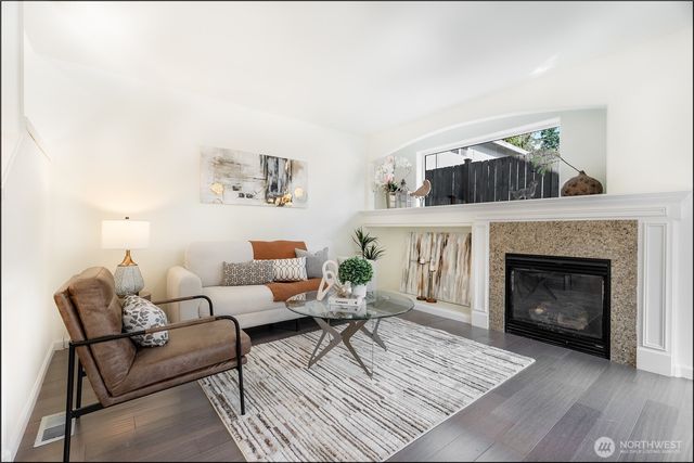 20409 25th Place W, Lynnwood, WA 98036