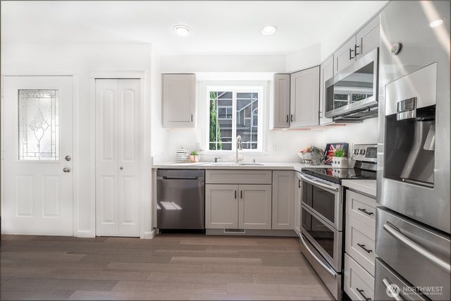 20409 25th Place W, Lynnwood, WA 98036