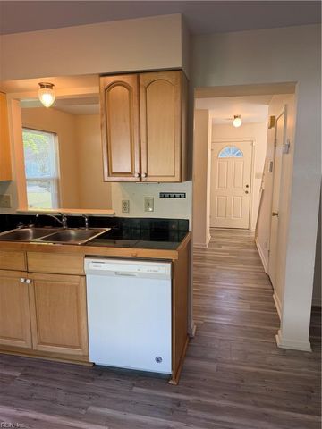 139 Springdale WAY, Hampton, VA 23666
