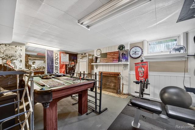 1404 Harvard Road, East Lansing, MI 48823