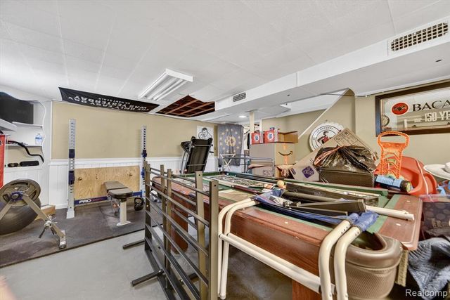 1404 Harvard Road, East Lansing, MI 48823