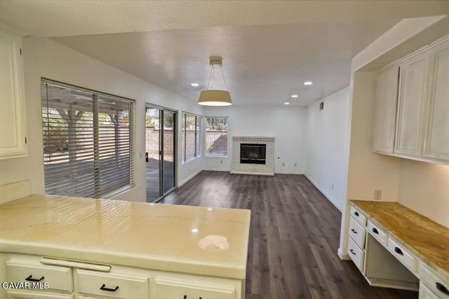 447 W Avenue J12, Lancaster, CA 93534