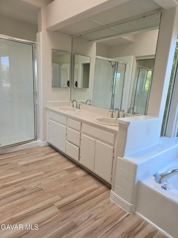 447 W Avenue J12, Lancaster, CA 93534