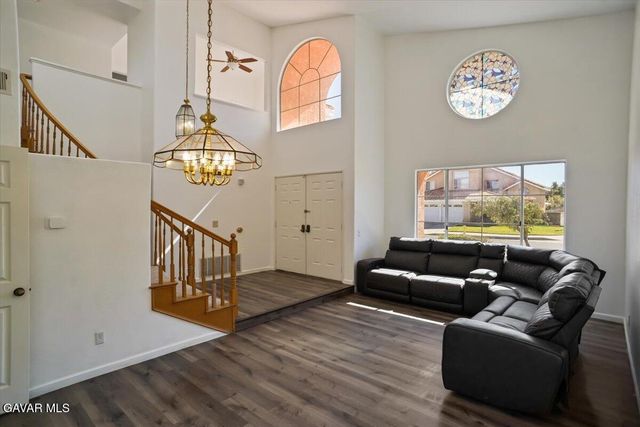 447 W Avenue J12, Lancaster, CA 93534