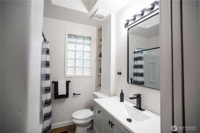 526 Hillkress Street, Centralia, WA 98531