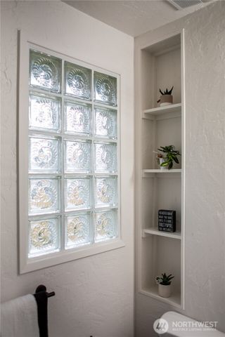 526 Hillkress Street, Centralia, WA 98531