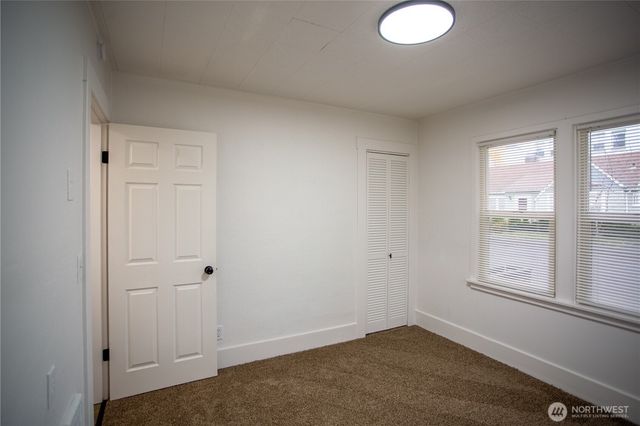 526 Hillkress Street, Centralia, WA 98531