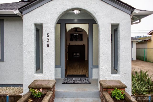 526 Hillkress Street, Centralia, WA 98531