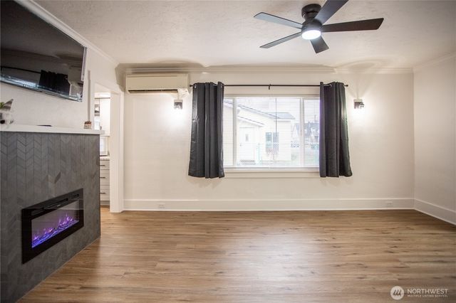 526 Hillkress Street, Centralia, WA 98531