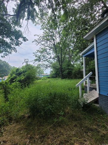 915 Schley Street, Benton, AR 72015