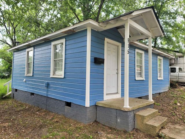 915 Schley Street, Benton, AR 72015