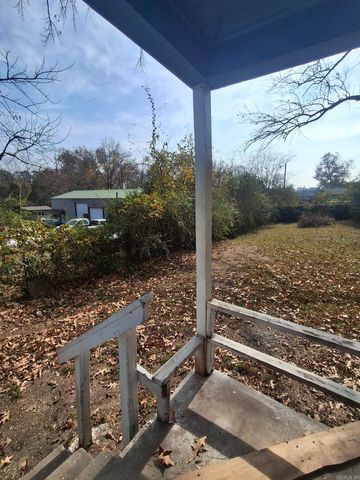 915 Schley Street, Benton, AR 72015