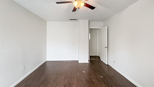 538 Norwood Circle E, Arlington, TX 76013