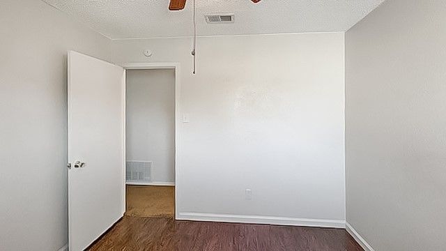 538 Norwood Circle E, Arlington, TX 76013