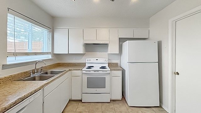 538 Norwood Circle E, Arlington, TX 76013