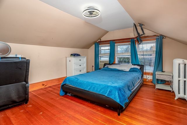 77 Lovewell St, Gardner, MA 01440