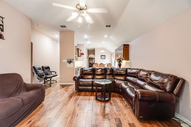 10128 Longranger Drive, Fort Worth, TX 76053