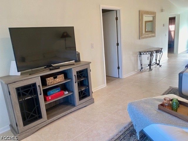 15390 Moonraker CT 411, North Fort Myers, FL 33917