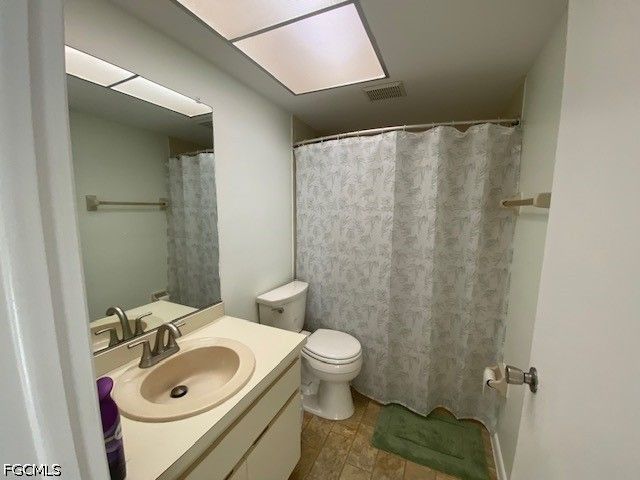 15390 Moonraker CT 411, North Fort Myers, FL 33917