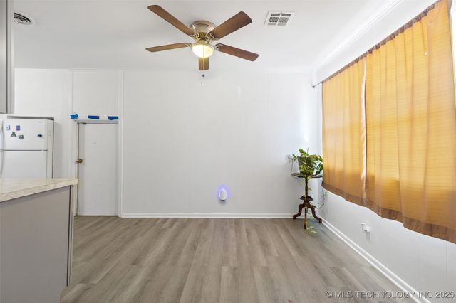 4912 N Saint Louis Avenue, Tulsa, OK 74126