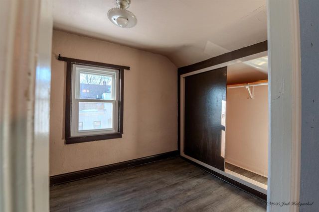 736 W 8TH STREET, Appleton, WI 54914