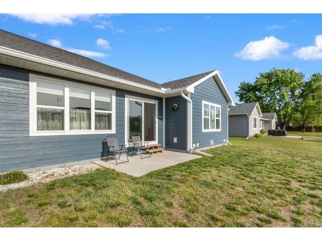 106 Lake Road, Portage, WI 53901