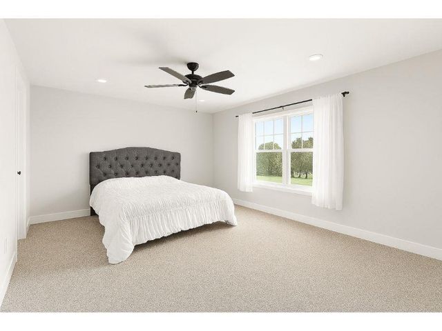 106 Lake Road, Portage, WI 53901