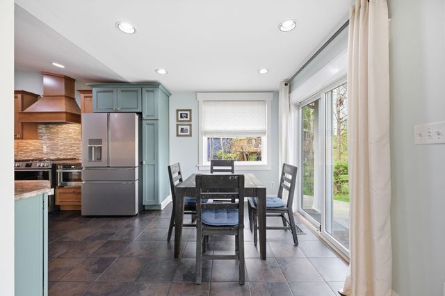 9825 BETTEKER LANE, Potomac, MD 20854