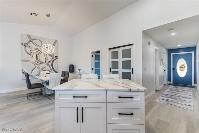 5605 SW 12th AVE 208, Cape Coral, FL 33914