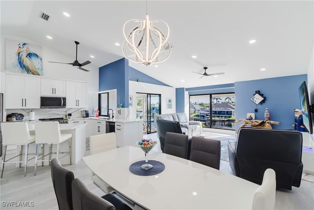 5605 SW 12th AVE 208, Cape Coral, FL 33914