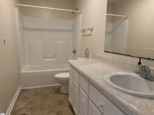 219 Hasting Circle, Easley, SC 29640