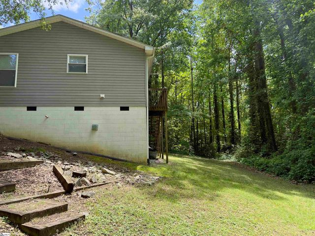 219 Hasting Circle, Easley, SC 29640