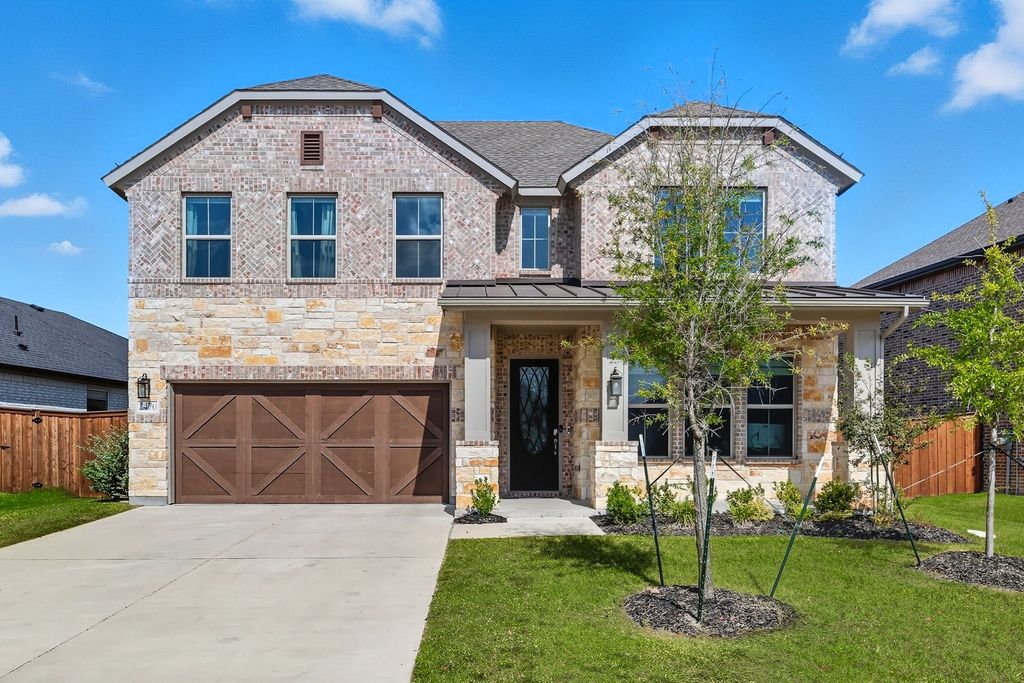 2470 Pebble Bank Lane, Midlothian, TX 76065