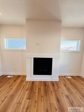 532 Austin Avenue, Sugar City, ID 83448