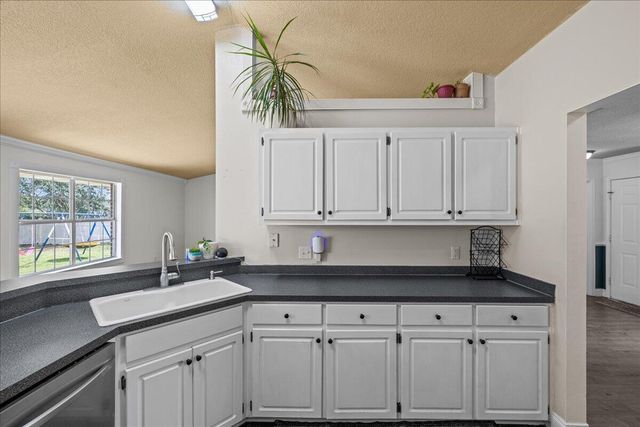 5322 Whitney Court, Crestview, FL 32536