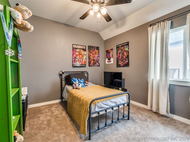 18982 Woodland Road, Catoosa, OK 74015