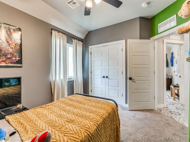 18982 Woodland Road, Catoosa, OK 74015
