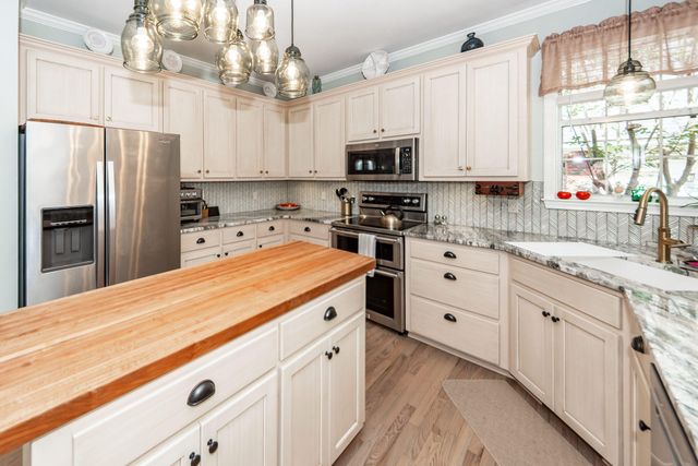 131 Arrowridge Court, Summerville, SC 29485