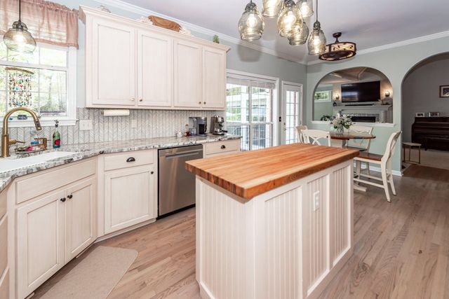 131 Arrowridge Court, Summerville, SC 29485