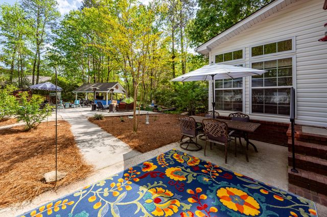 131 Arrowridge Court, Summerville, SC 29485