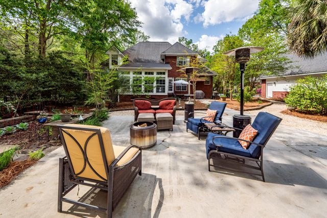 131 Arrowridge Court, Summerville, SC 29485
