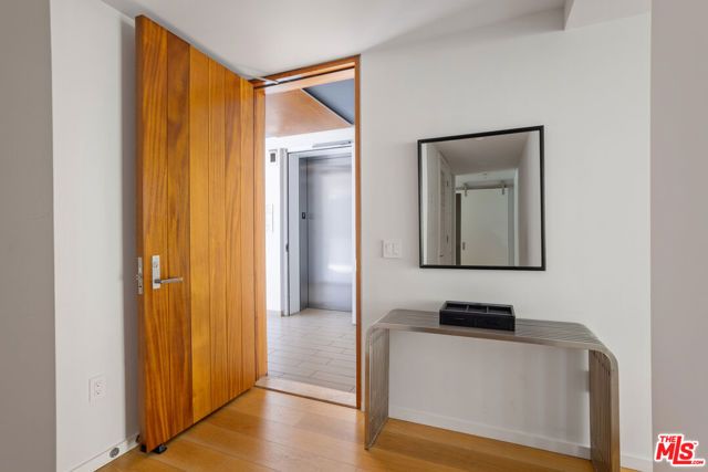 1705 Ocean Avenue 209, Santa Monica, CA 90401