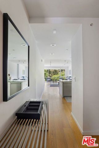 1705 Ocean Avenue 209, Santa Monica, CA 90401
