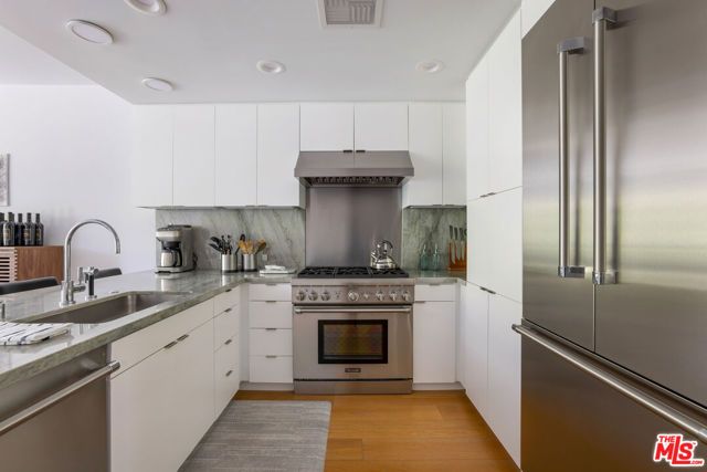 1705 Ocean Avenue 209, Santa Monica, CA 90401