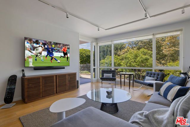 1705 Ocean Avenue 209, Santa Monica, CA 90401